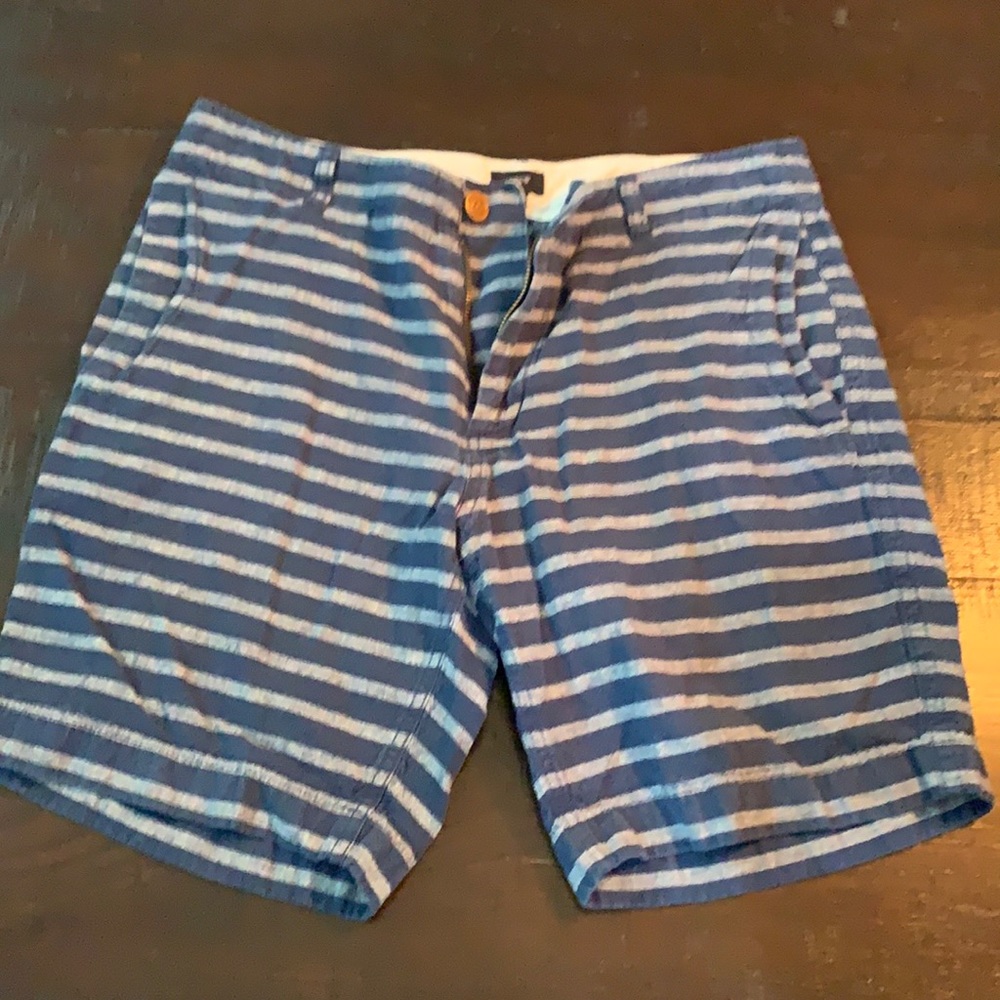 J Crew 9” shorts